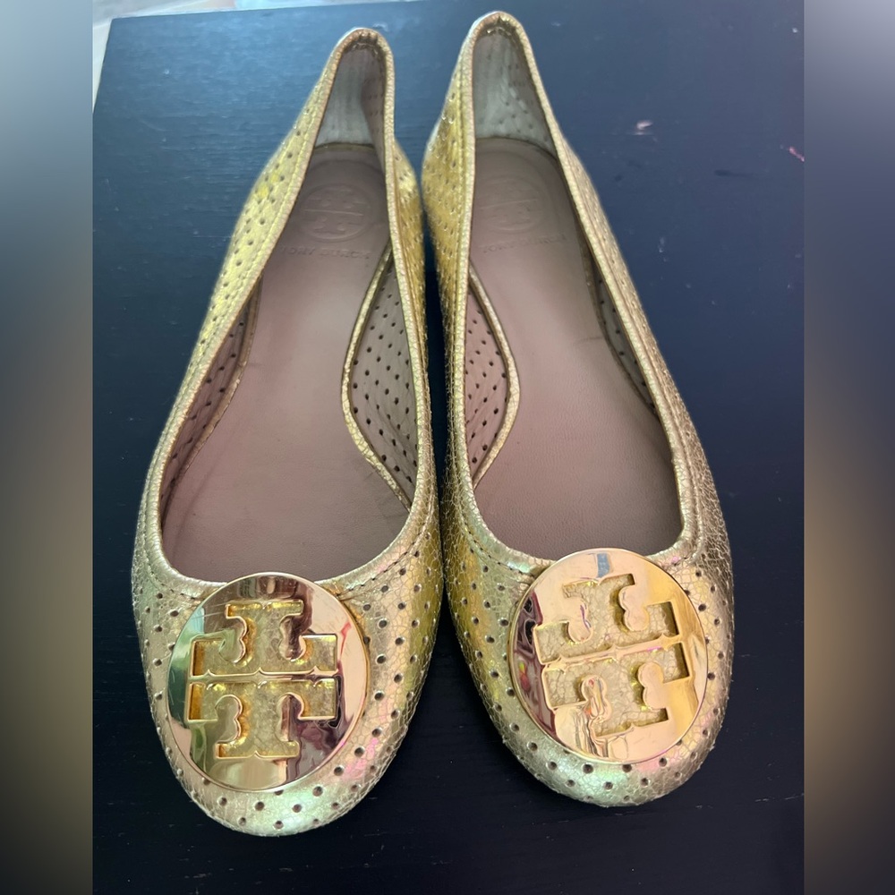 Tory Burch Women's Sz 7.5Reva Perforated Metallic Logo Ballet Flats Gold